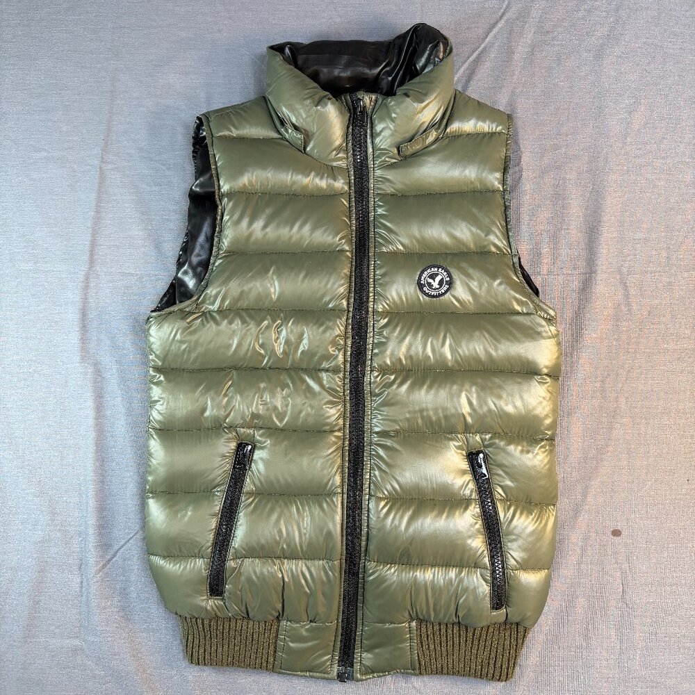 American Eagle Outfitters Women's Puffer Vest Olive Green Zip Logo Patch Size XS